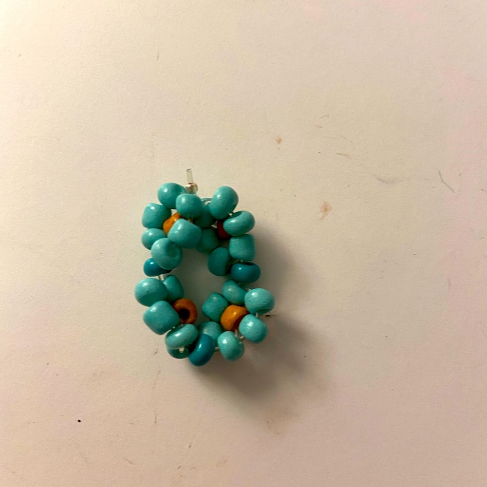 handmade 4 flower beaded ring